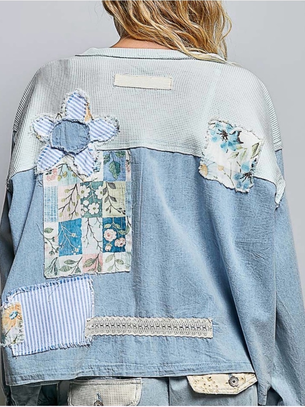 POL Patchwork Floral V-Neck Top in Light Blue, Cream - Picture 2 of 3
